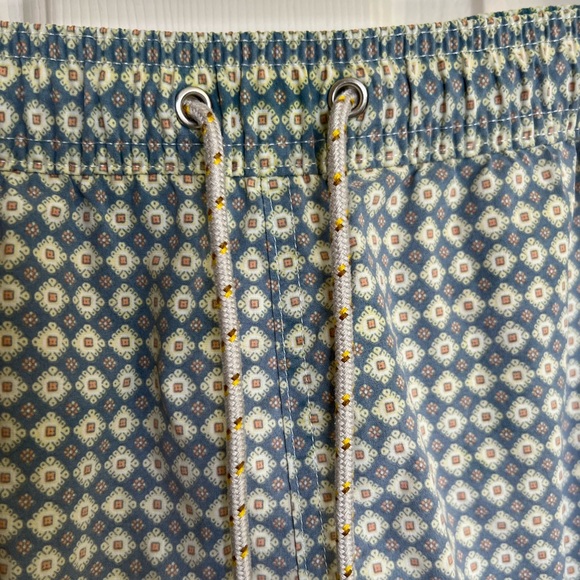 J.Crew 6'' stretch swim trunk in print with ECONYL nylon Size XL - Picture 4 of 10